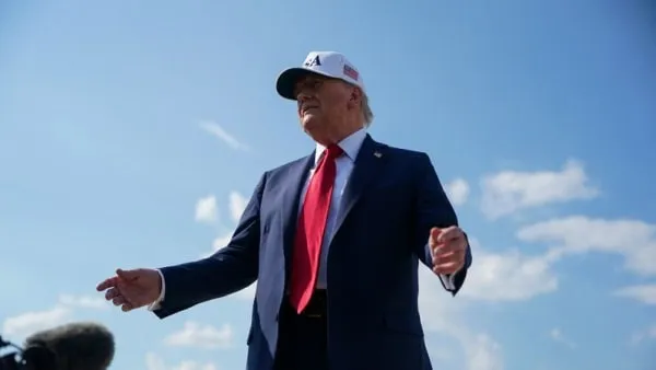 Trump Dispatches Tariff Letters to 12 Countries Ahead of July 9 Deadline