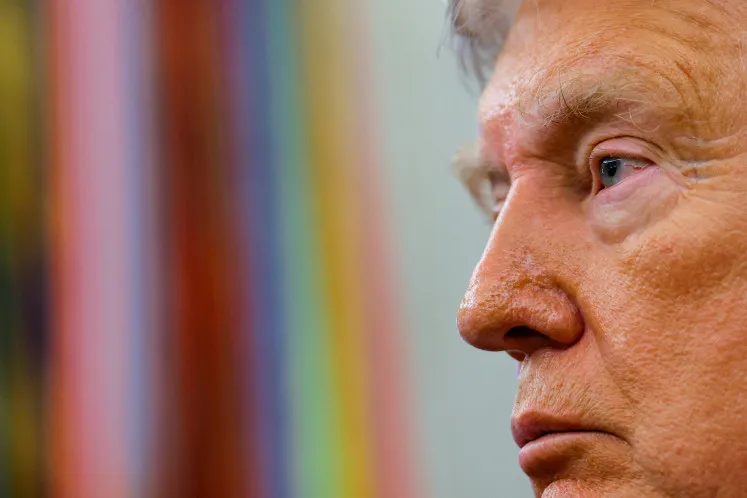 Trump to undergo routine checkup at Walter Reed, raising health concerns