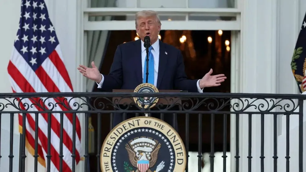 Trump's travel ban on twelve countries comes into effect