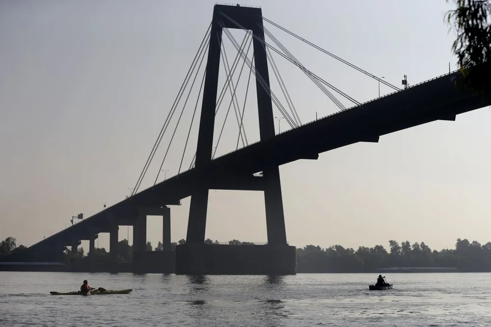 Tugboat sinks after collision with tanker in Louisiana's Mississippi River