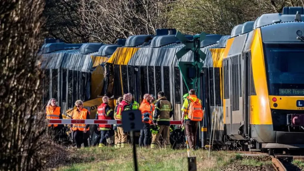 Two trains collide head-on in Denmark, resulting in multiple injuries
