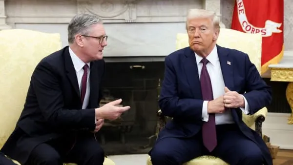 UK Prime Minister Starmer Meets Trump to Discuss Ukraine Peace, Seeks Defense and Trade Support