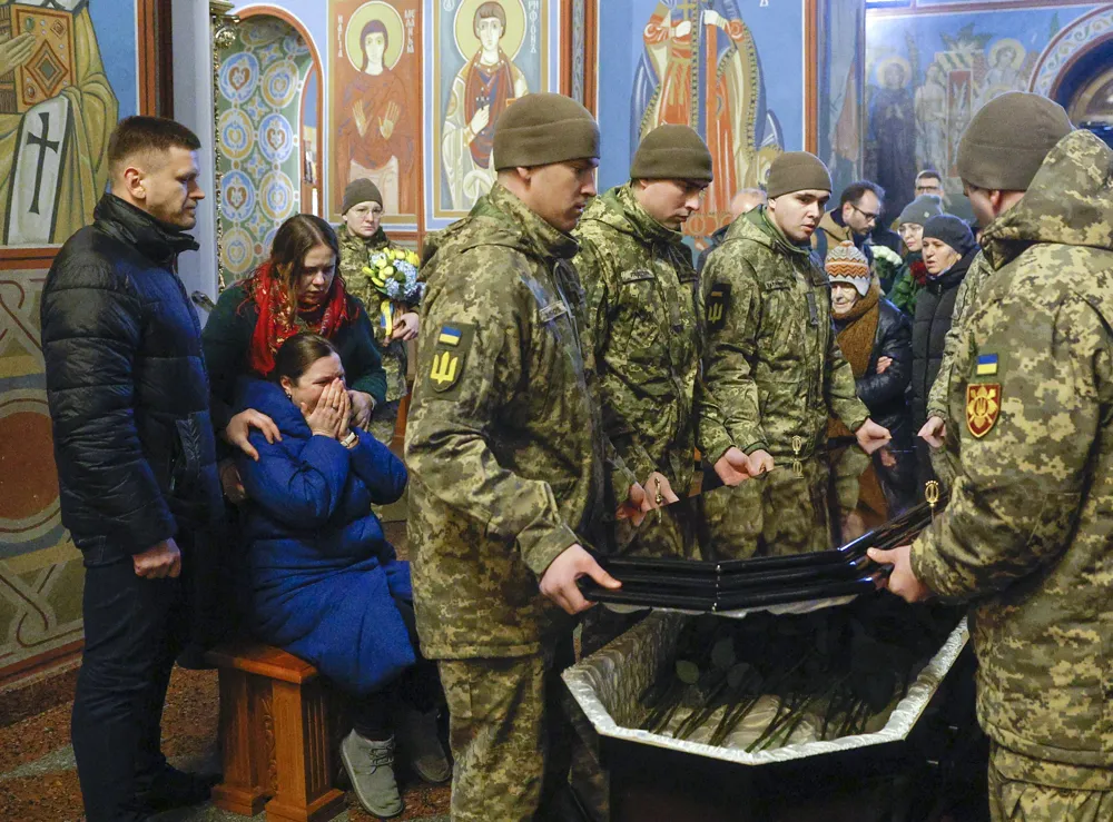 Ukraine intensifies efforts to prevent young men from escaping military conscription