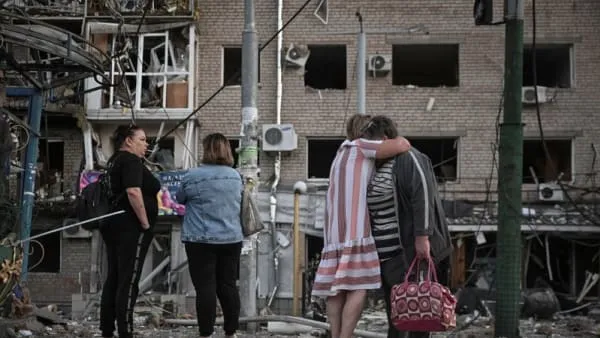 Ukraine to Intensify Strikes Against Russia Following Recent Attacks on Energy Facilities