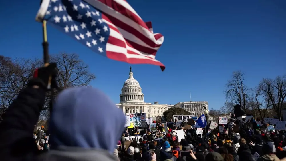 Understanding Presidents Day 2025: What’s Open, What’s Closed, and the Day’s History