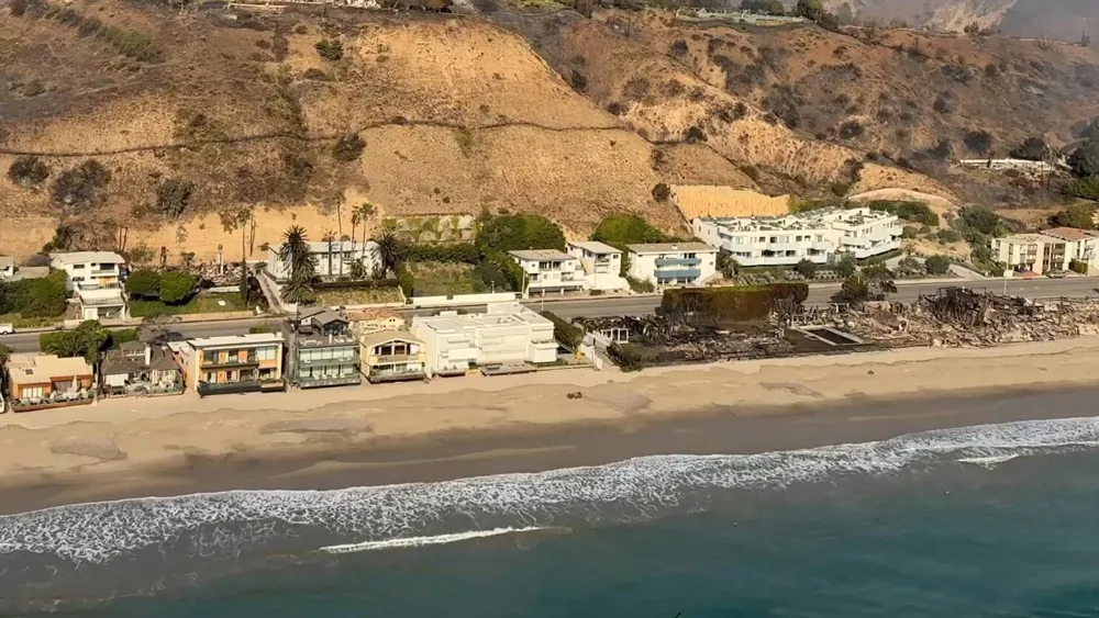 Unprecedented Destruction in Pacific Palisades from Devastating Fire