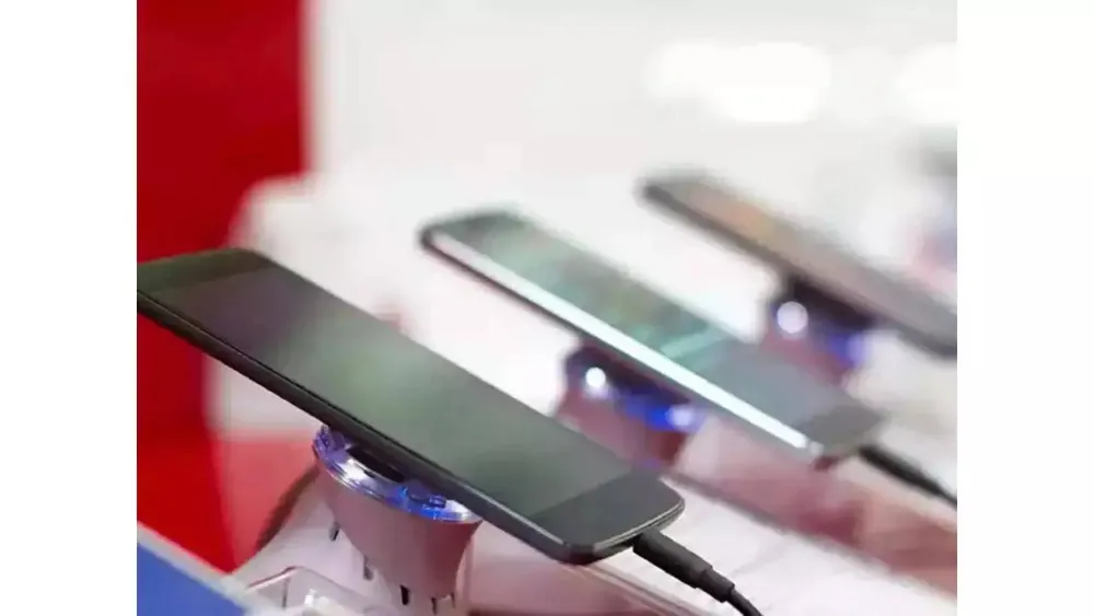 Upcoming smartphone launches in January 2025: OnePlus 13, Samsung Galaxy S25, Realme 14 Pro, and more