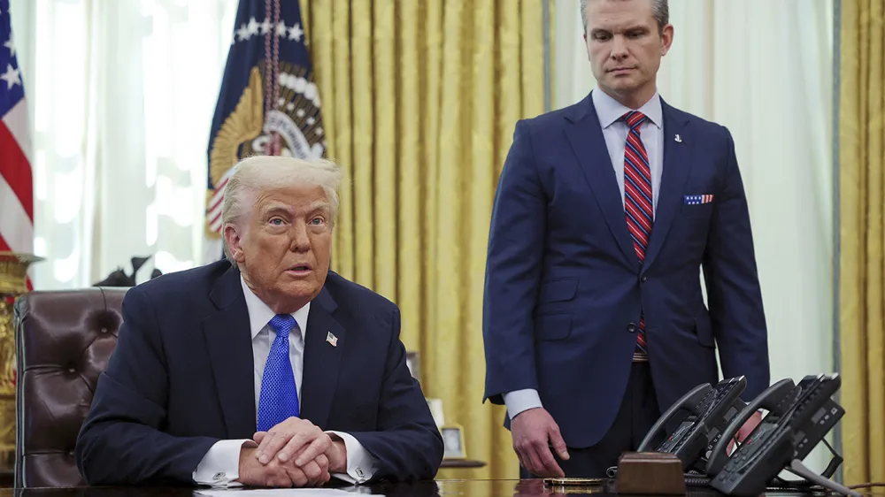 U.S. Army Suspends Fort McCoy Commander Over Missing Trump Portraits