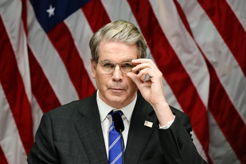 US-China Trade Deal Discussions Show Mixed Signals Amid Optimism