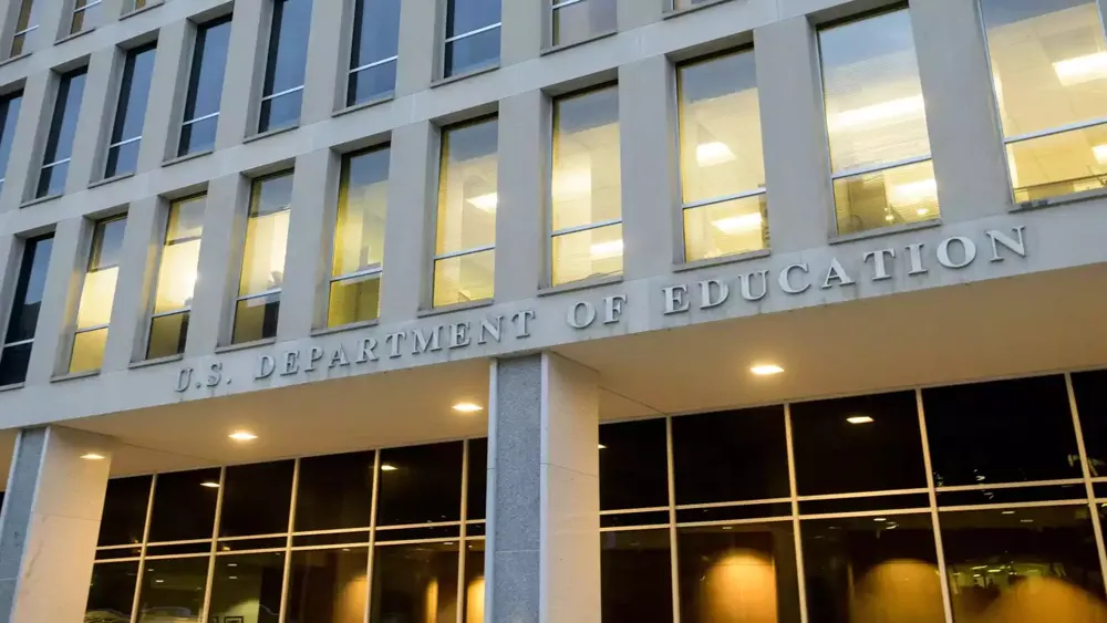 U.S. Department of Education finalizes new rules for distance education to improve student outcomes