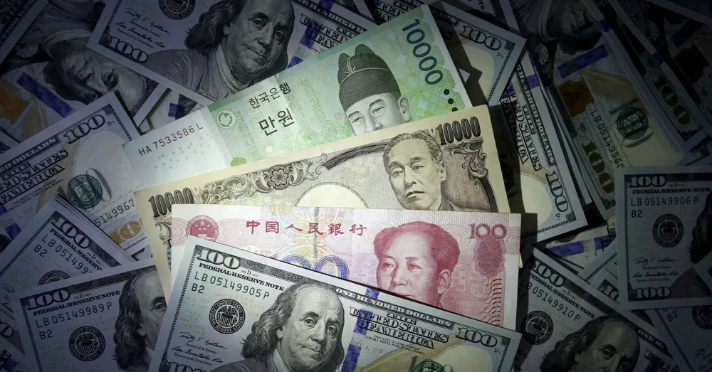 U.S. Dollar Opens 2025 Strong, Yen Nears Five-Month Lows