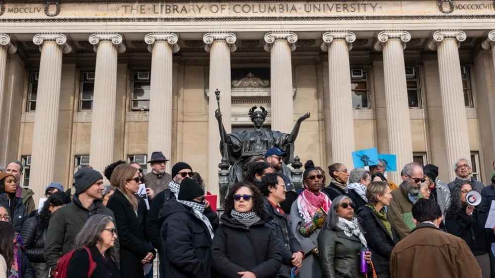 US Government Threatens Columbia University's Accreditation Due to Anti-Discrimination Violations
