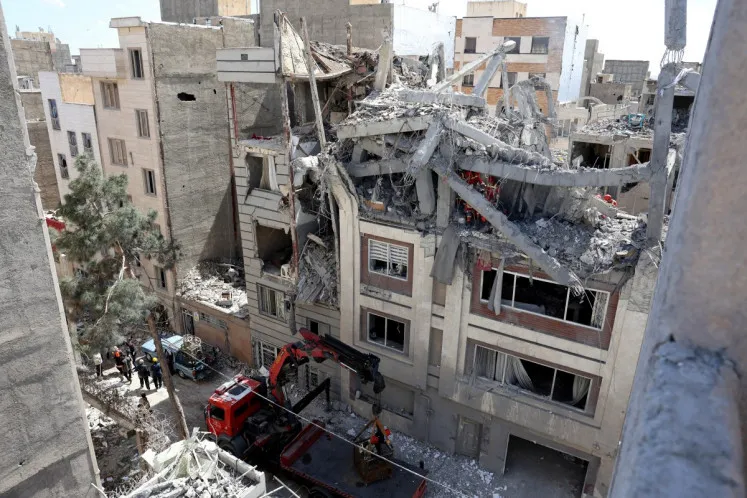 US Envoy Predicts Talks with Iran as War Intensifies