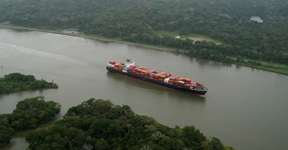 US Government Vessels to Transit Panama Canal Free of Charge Following Trump's Demands