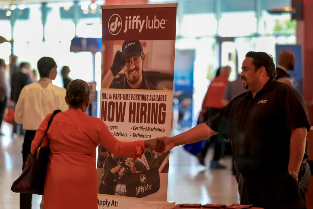 US Job Growth Slows in May with Unemployment Rate Steady at 4.2%