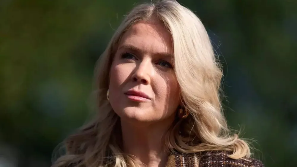 U.S. Navy Yet to Escort Tankers Through Strait of Hormuz Amid Energy Secretary's Controversial Claim