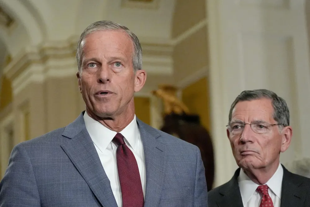 U.S. Senate Approves Short-Term Funding Bill, Averting Government Shutdown Ahead of Midterms