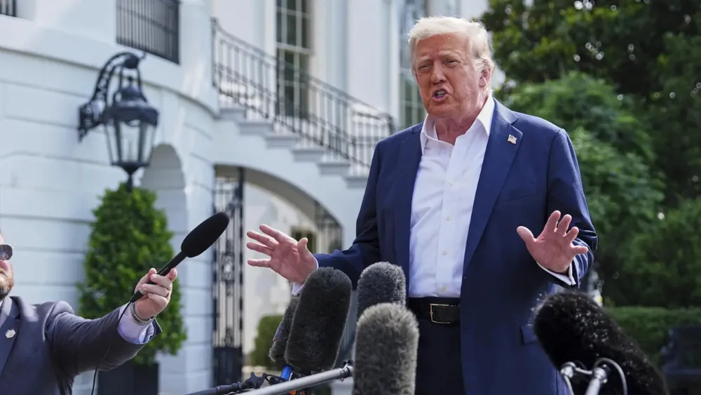 Russia dismisses US sanctions threat, insists on ongoing dialogue