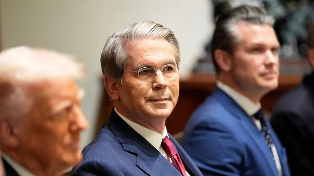 Conflicting Narratives on US-China Tariff Talks Cause Economic Uncertainty