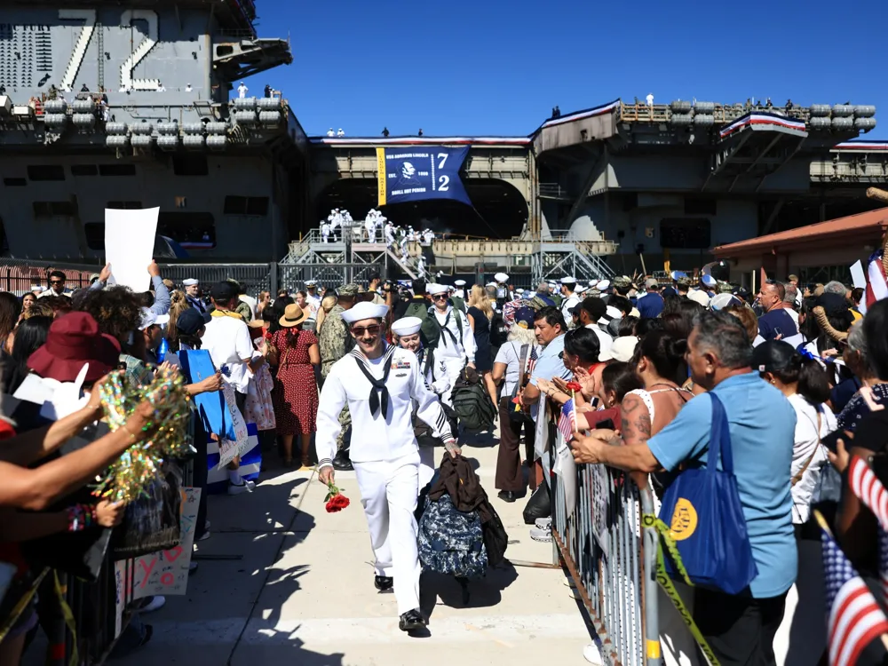 USS Abraham Lincoln Returns to San Diego After Record Long Deployment
