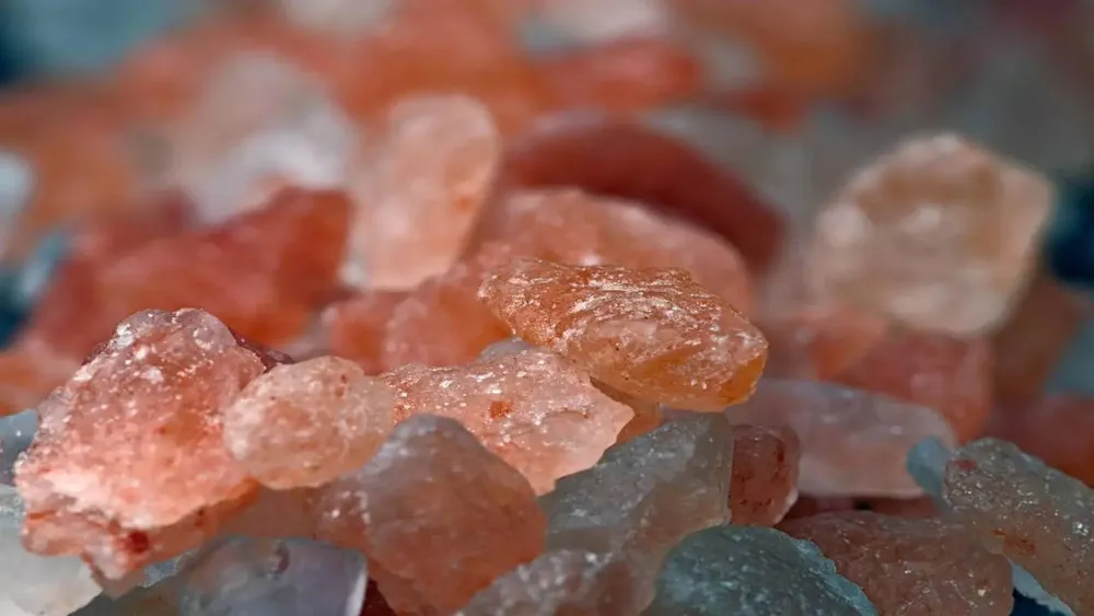 Vastu Insights: Harnessing Rock Salt for Positive Energy and Cleansing Negativity