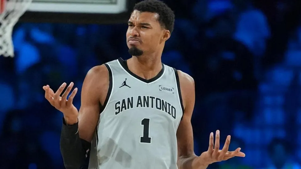 Victor Wembanyama Leads Spurs to NBA Cup Final by Defeating Thunder