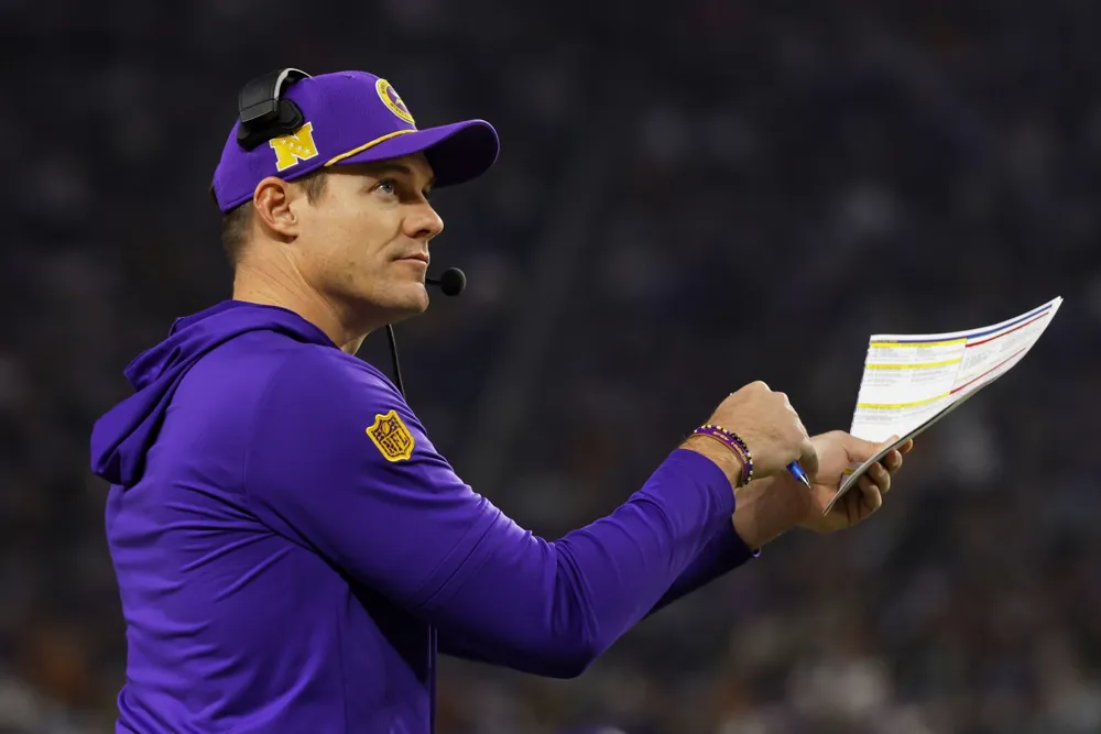 Vikings Defy Tradition with Passing Strategy, Darnold Impresses in Victory