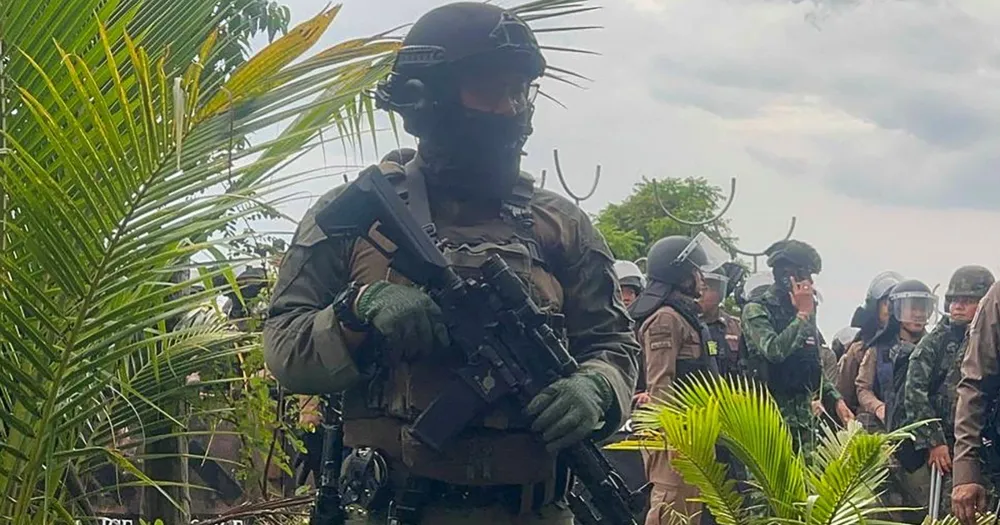 Tensions Escalate as Thai Forces Clash with Cambodian Protesters along Disputed Border