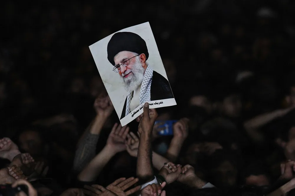 Violent Protests in Pakistan Claim Over 20 Lives Amid U.S. Consulate Assault Following Khamenei's Assassination