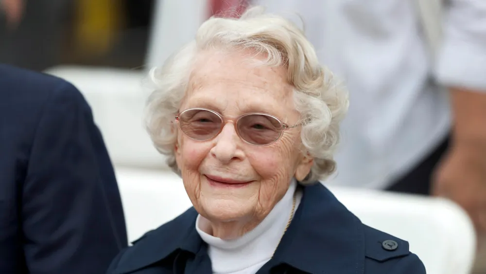 Virginia Halas McCaskey, Matriarch of the Chicago Bears, Passes Away at 102