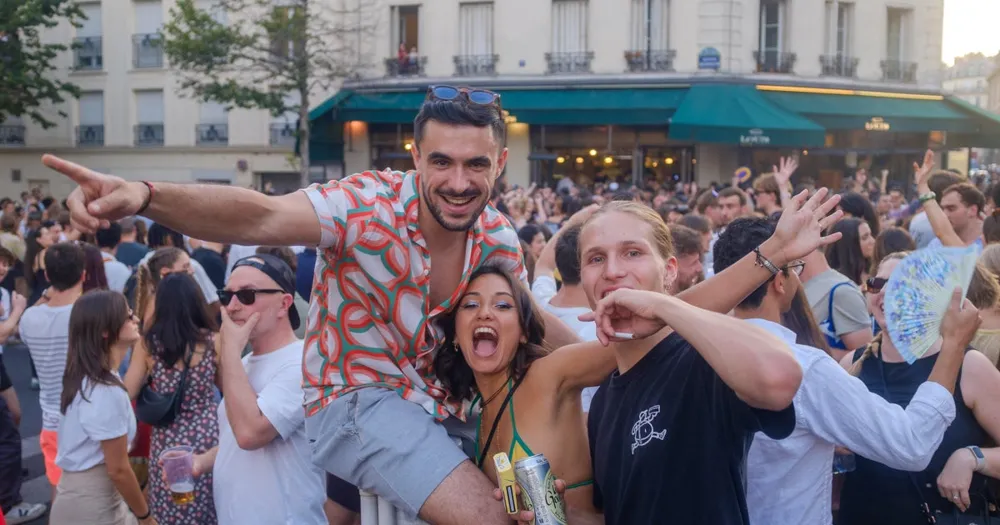 Syringe Attacks at France's Music Festival Leave 145 Victims; 12 Arrested