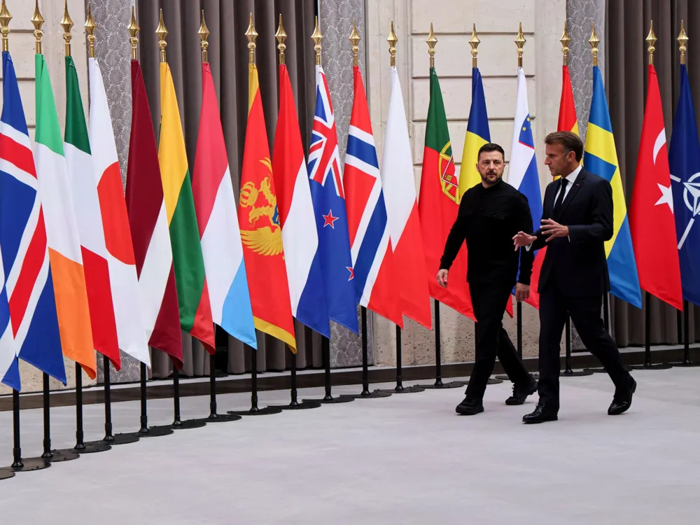 26 Nations Commit to Security Guarantees for Ukraine Following Paris Summit