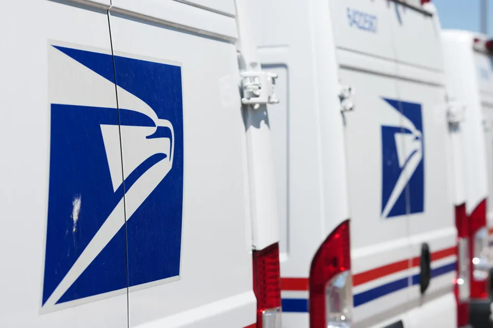 Whistleblower Warns USPS Mail Voting System Risks Disenfranchising Voters Ahead of Midterms