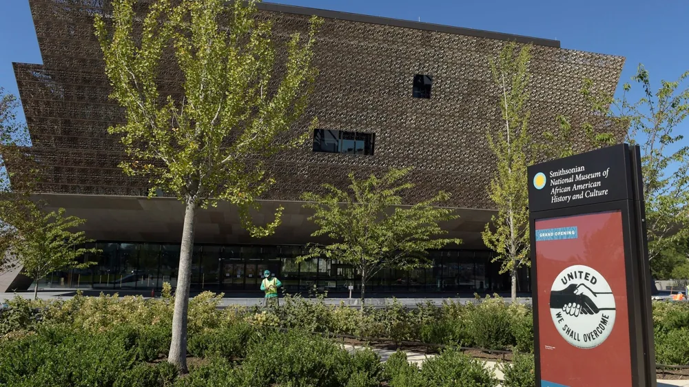 Trump Administration Initiates Review of Smithsonian Exhibits to Align with Political Ideology