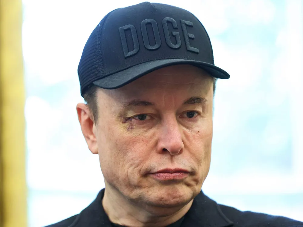 Xiaomi's YU7 SUV Launch Generates Massive Orders, Challenging Tesla's Market Dominance